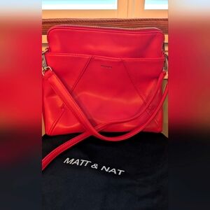 Matt & Nat Crossbody